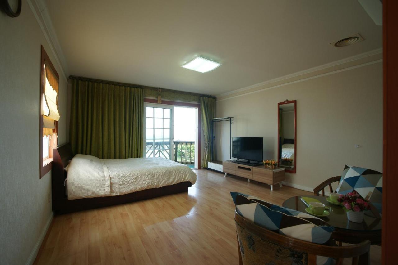 Vila Eurohouse Sogüpcho Exteriér fotografie